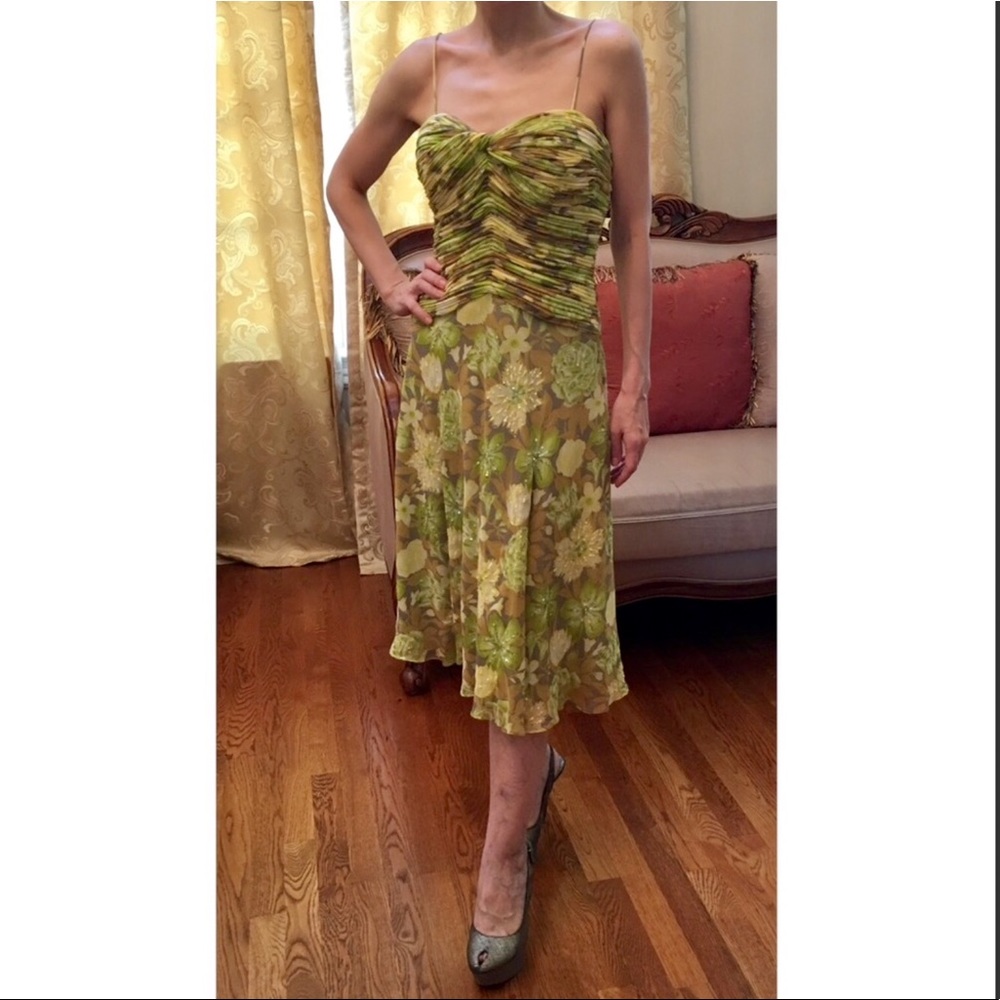 Chetta B. Ruched Floral Sequined Silk MIDI dress sz.2